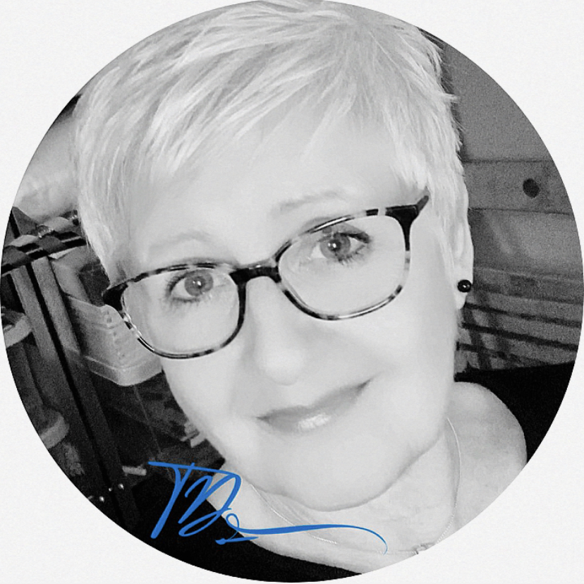 Photo of Tracey Davies