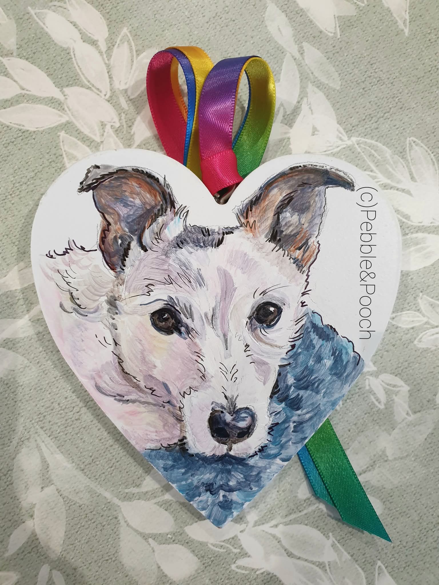 Dog ornament portrait by Lynda of Pebble and Pooch